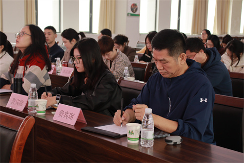 IMG_6897.jpg IMG_6897.jpg